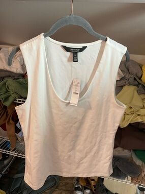 White House Black Market White Scoop Neck Shell